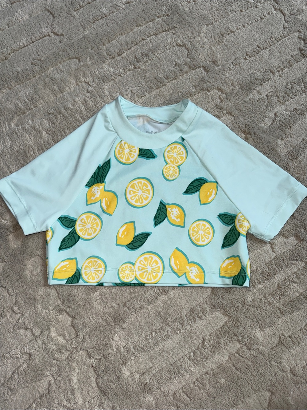 DSG Cropped Lemon Print Rash Guard in Mint Lemons S 6-8